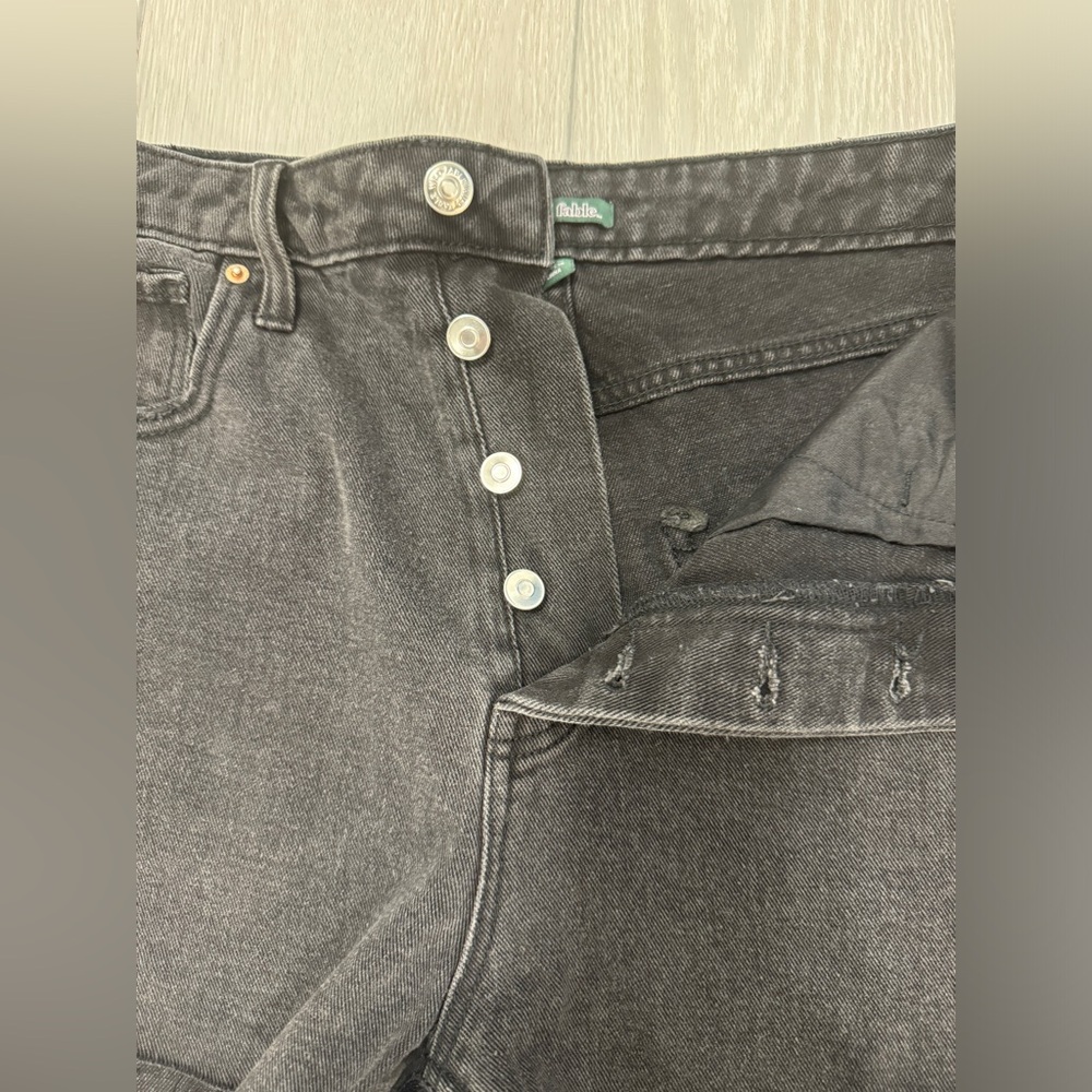 NWOT Wild Fable High Rise Cut Off shorts size 8 - Picture 5 of 7